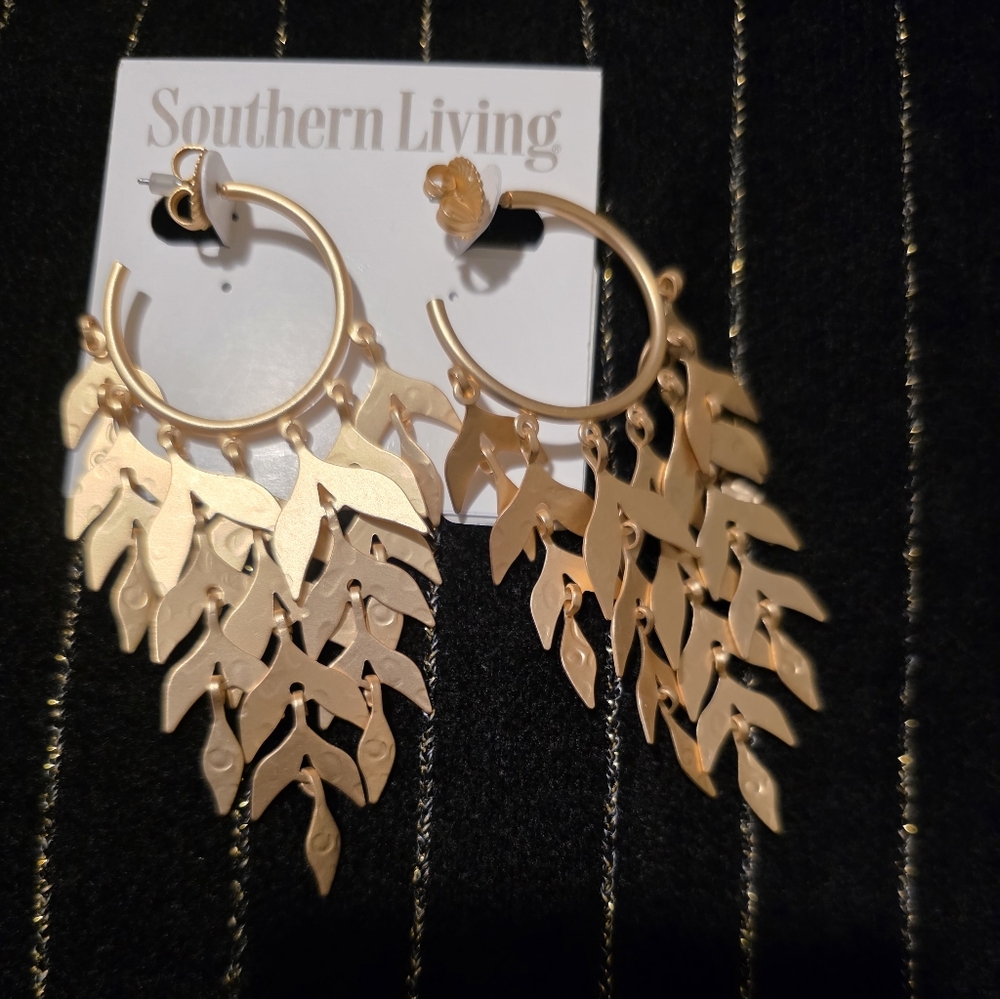 Southern Living Gold Leaf Hoop Earrings